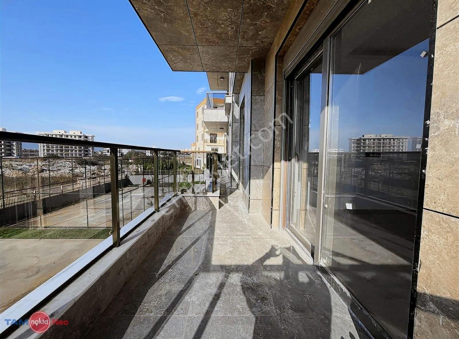 Altıntaş'ta Kapalı Otoparklı-giyinme Odalı Satılık 2+1 Daire - Görsel 10