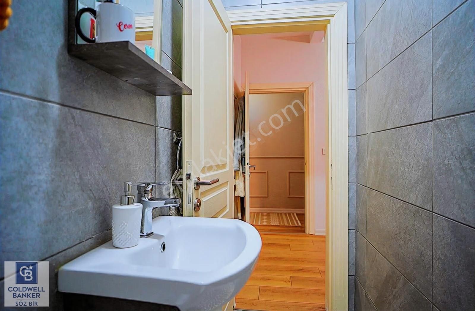 Üsküdar Çengelköy Karmen Sitesi Satılık 3+1 Daire - Görsel 5