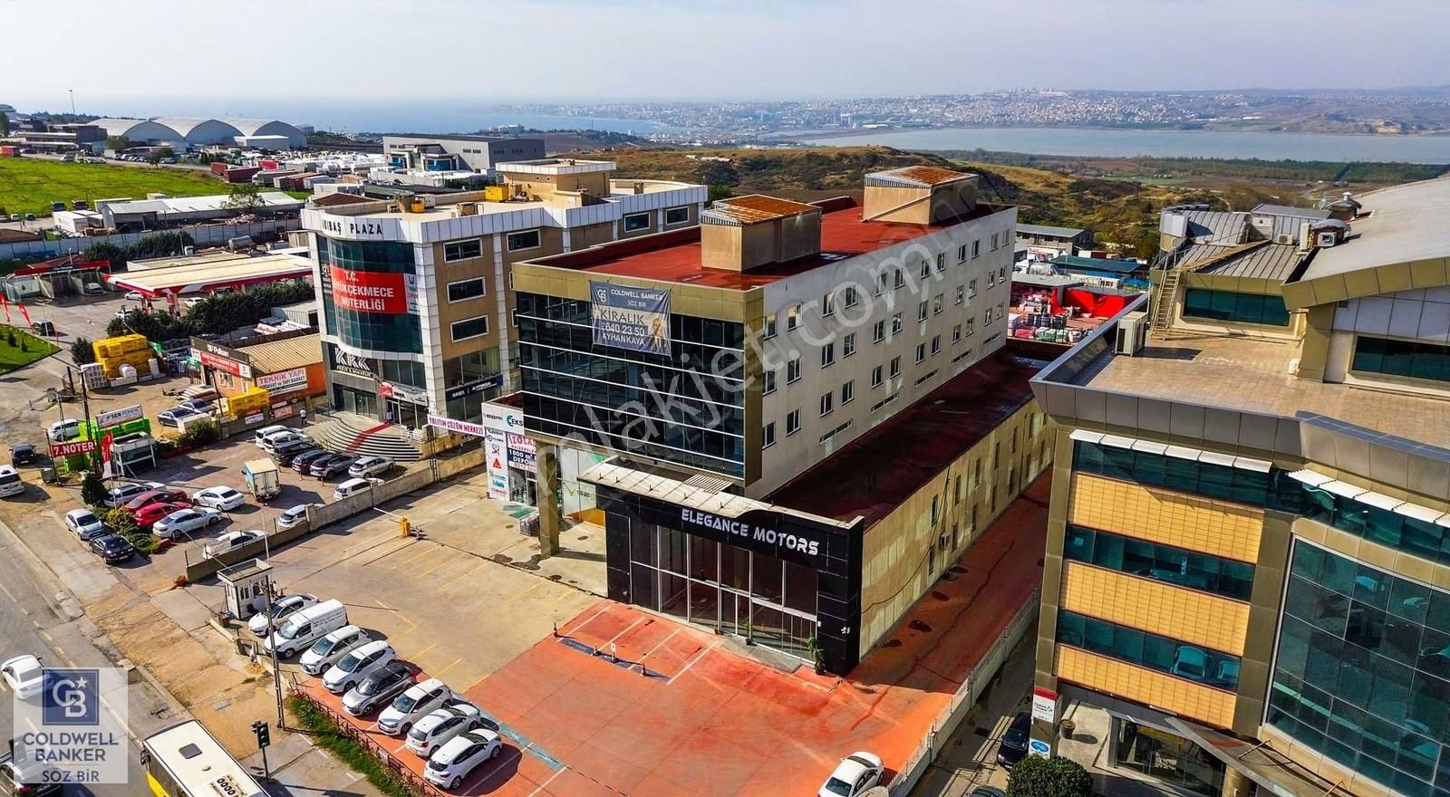 Esenyurt Hadımköy Yolu Üzerinde Satılık Plaza - Görsel 18