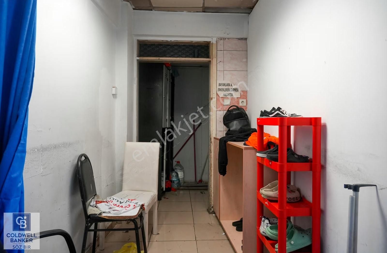 Ümraniye Atakent Mahallesi Nde Kurumsal Kiracılı Ticari Bina - Görsel 19