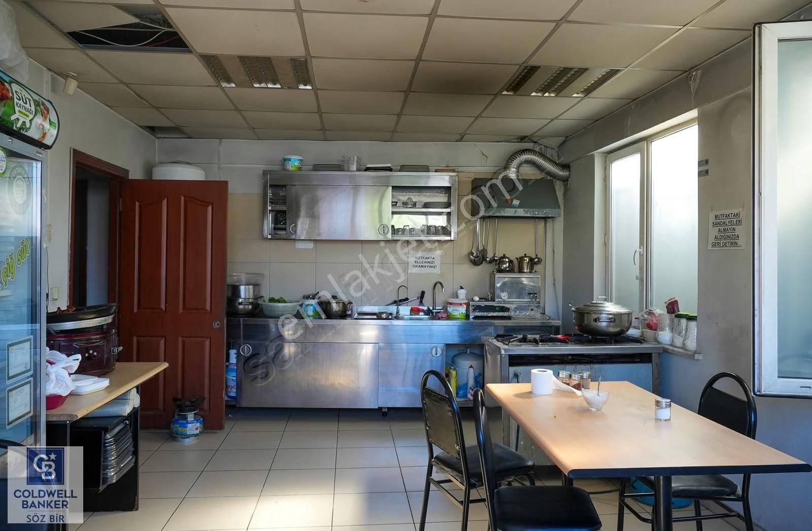 Ümraniye Atakent Mahallesi Nde Kurumsal Kiracılı Ticari Bina - Görsel 34