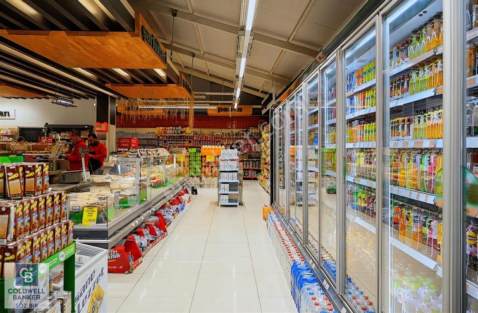 Ümraniye Atakent Mahallesi Nde Kurumsal Kiracılı Ticari Bina - Görsel 35