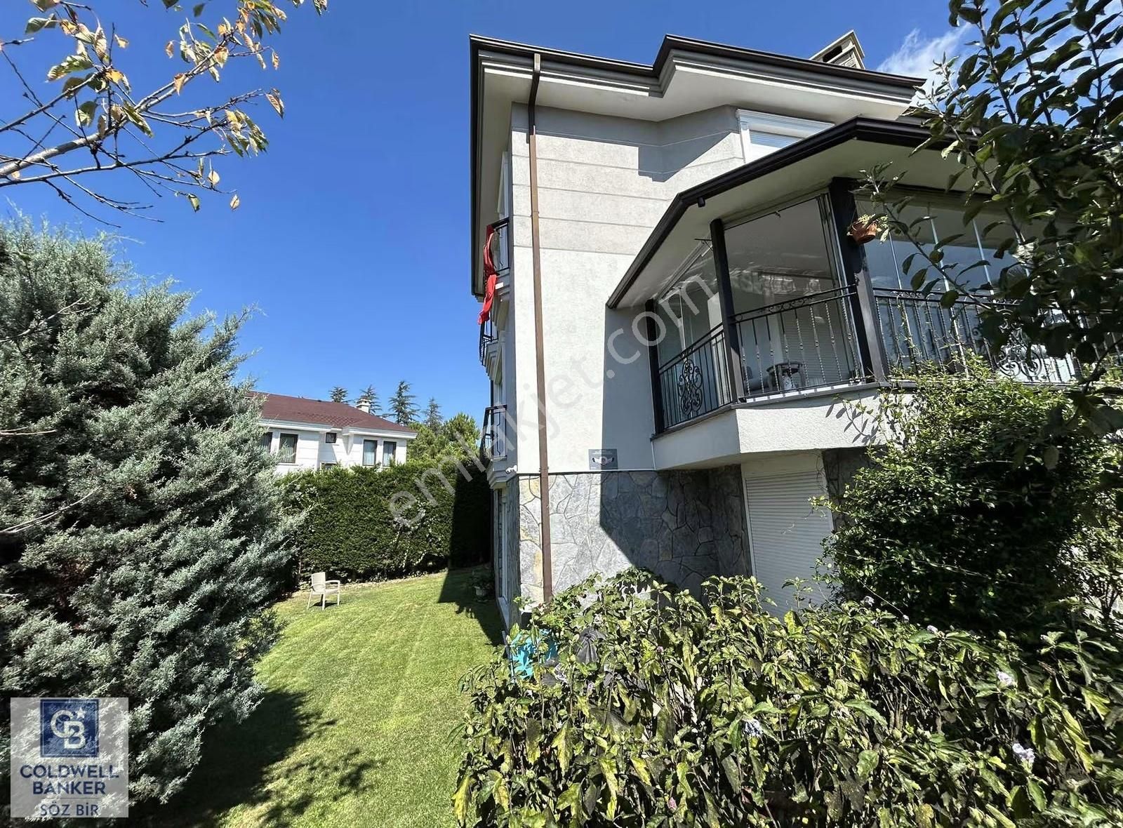 Sultan Reşat Konakları 4+2 Müstakil Bahçeli Kiralık Villa - Görsel 14