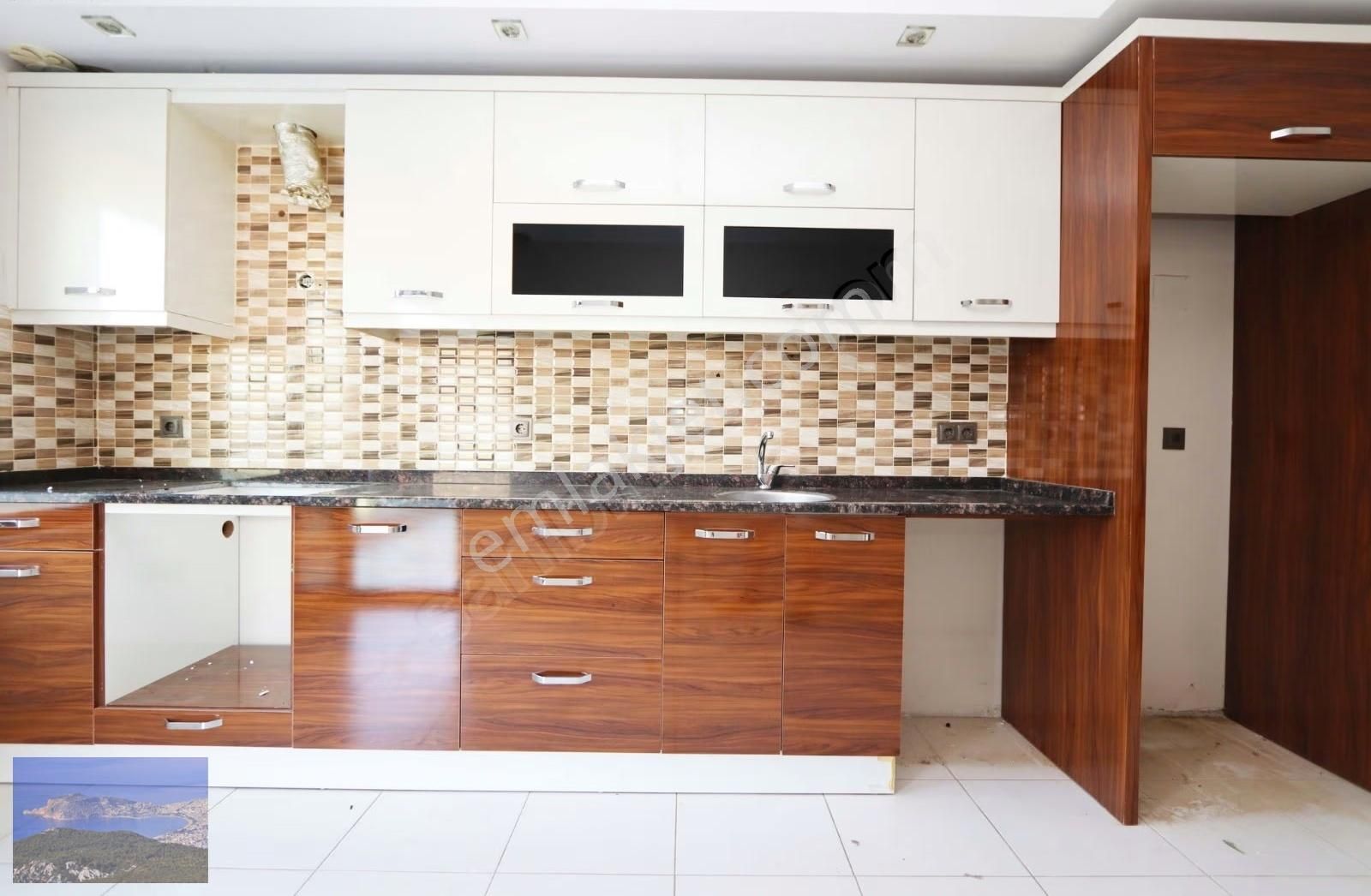 Alanya Oba 4+1 220 Metre Hastaneye 2 Kılıometre Daire - Görsel 2