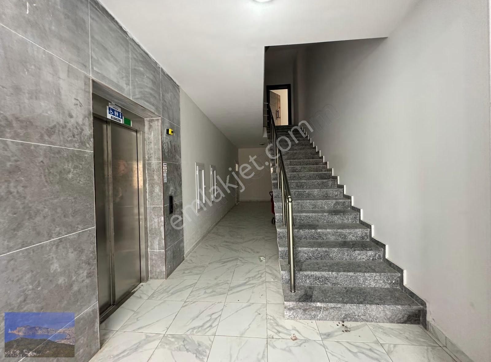 Alanya Oba 3+1 150 Metre Genis Daire - Görsel 7