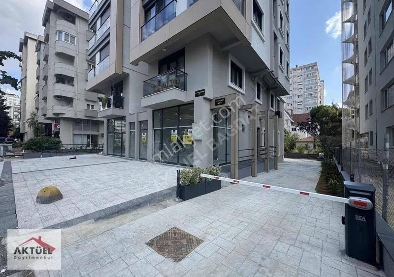 Göztepe'de Marmaraya Yakın Sıfır Bina 140 M2 Balkonlu Lüx 3+1 - Görsel 2