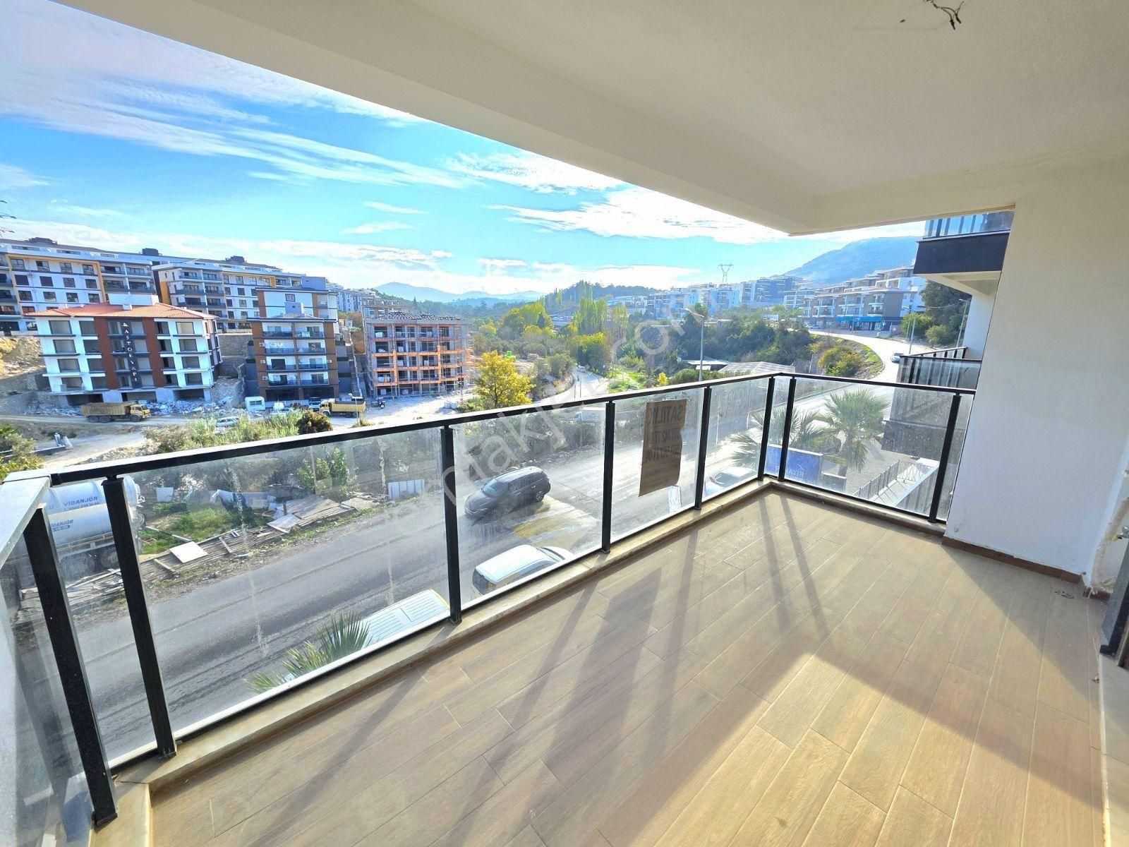 Kuşadasında Sıfır Oturuma Hazır 3+1 Daire - Görsel 11