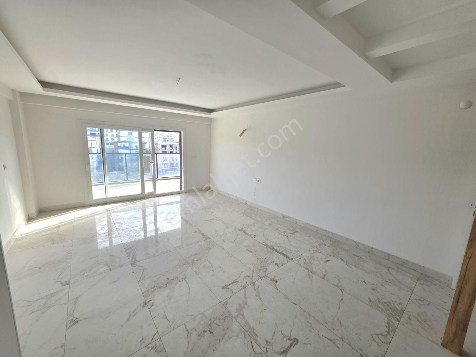 Kuşadasında Sıfır Oturuma Hazır 3+1 Daire - Görsel 16