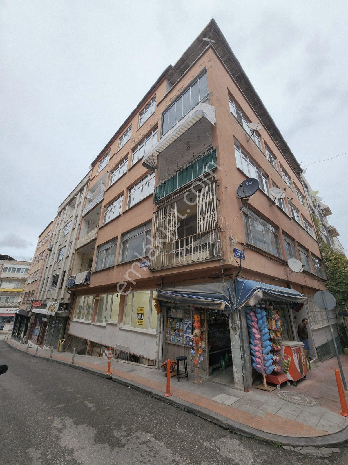 Samsun İlkaadım Hürriyet Mahallesinde 2+1 Satılık Fırsat Daire