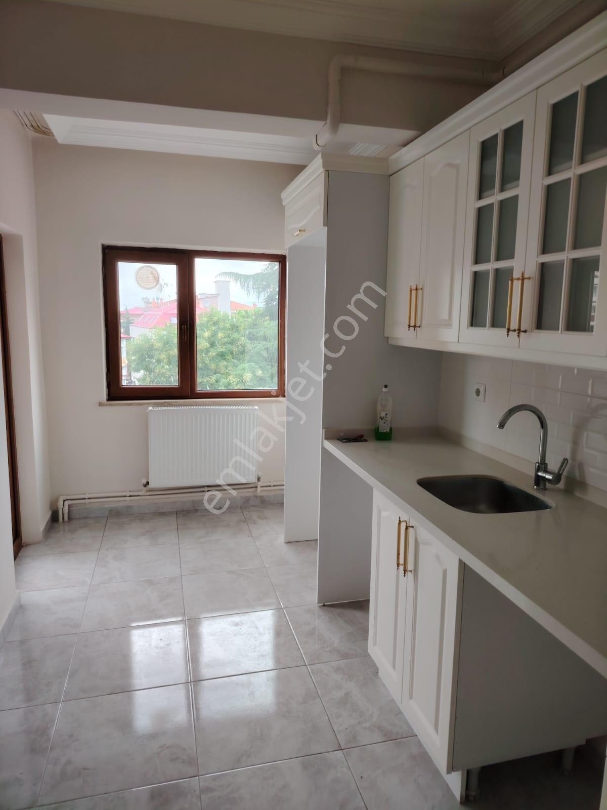 Golden Key Gayrimenkul'den Yıldızlı'da Satılık Daire - Görsel 13