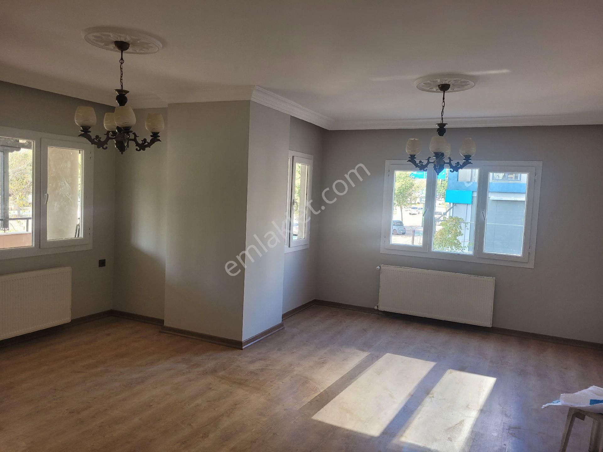 Cansu Emlak 250 M İşyerı Ve Konut Olmaya Uygun Uzun Süreli Kiralık Daıre - Görsel 24