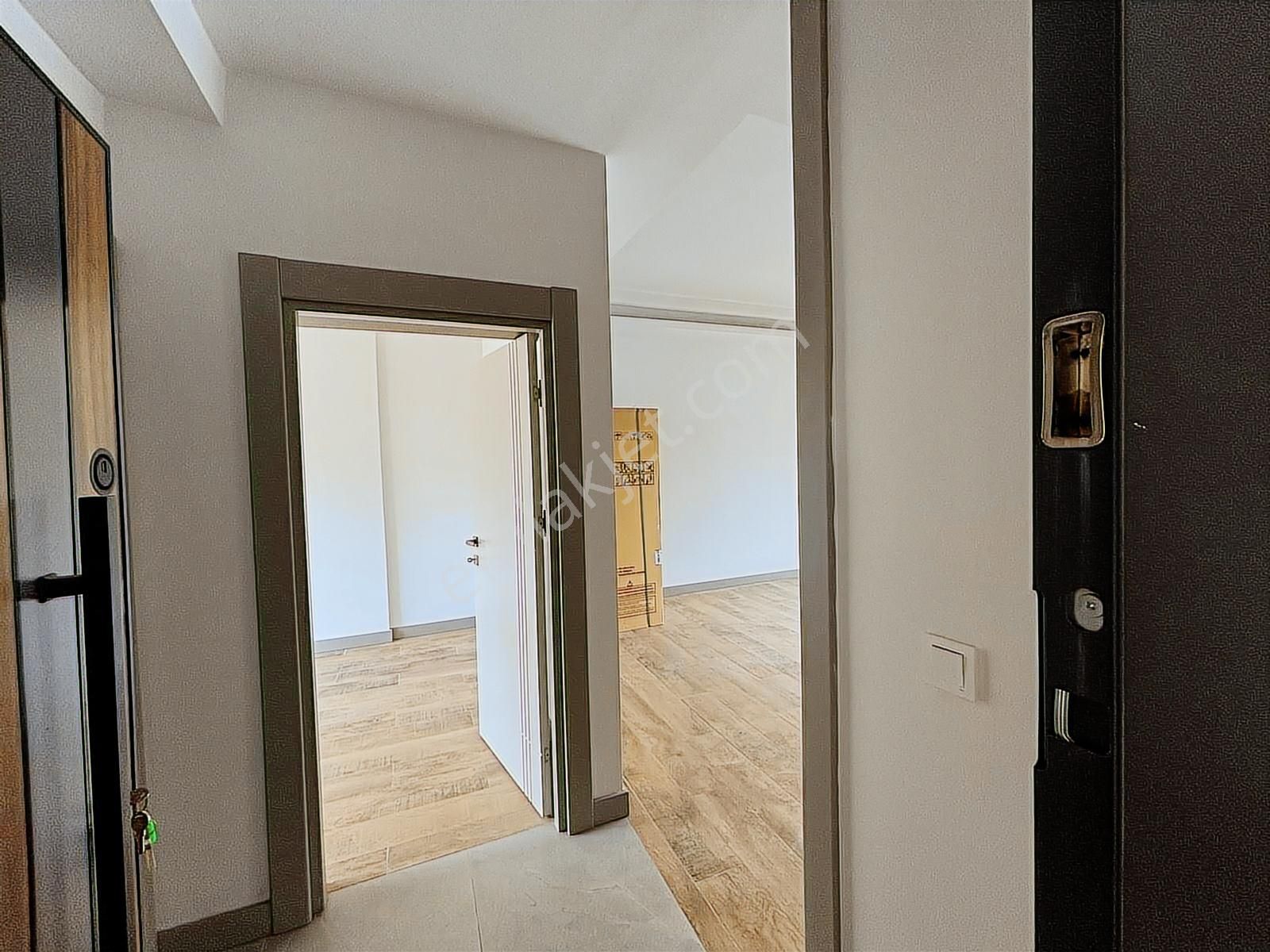 Side Merkezde Lüx Site İçerisinde Satılık 1+1 Daire !!! - Görsel 2