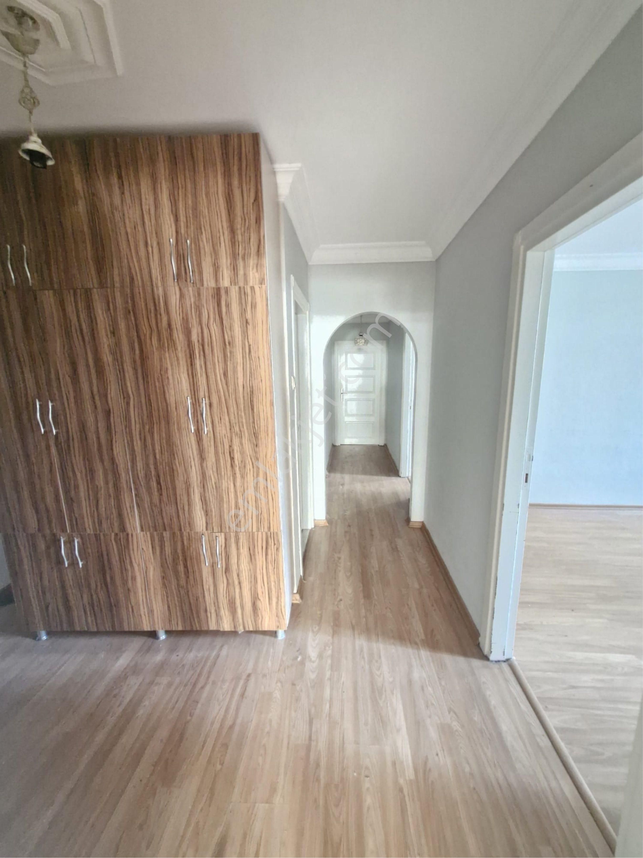 İz’den Süleyman Demirel’de 3+1 Full Yapılı Masrafsız Daire - Görsel 16