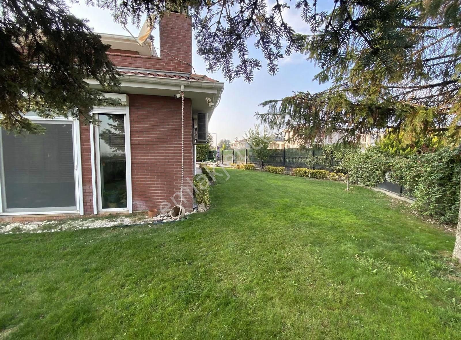 Bademli De Geniş Bahçeli Müstakil Havuzlu Dubleks Kiralık Villa - Görsel 29