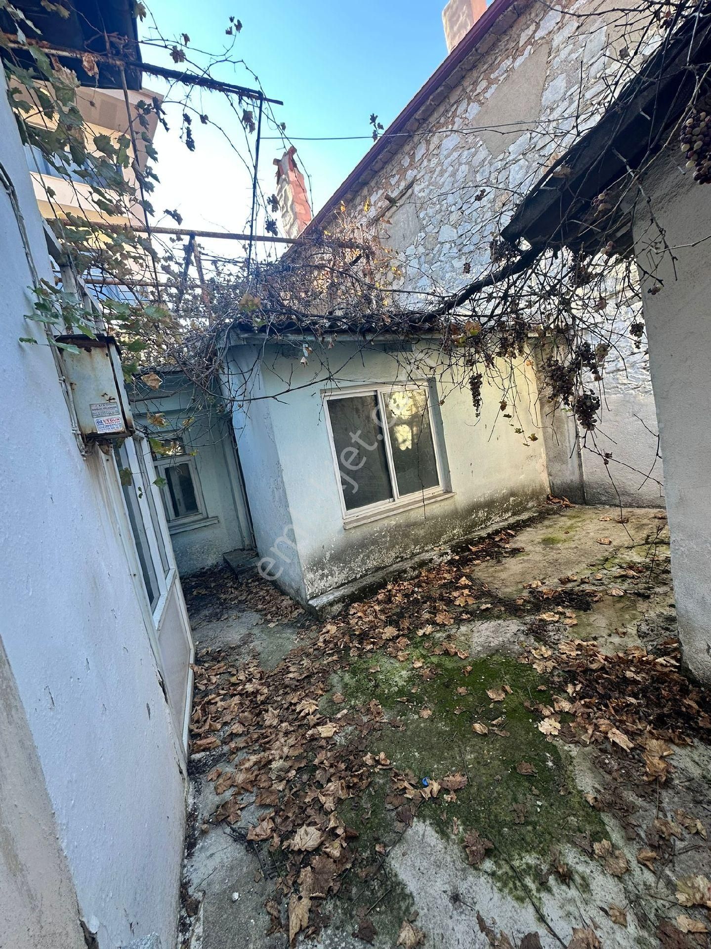 Bahçeli Kargir Ev - Görsel 8