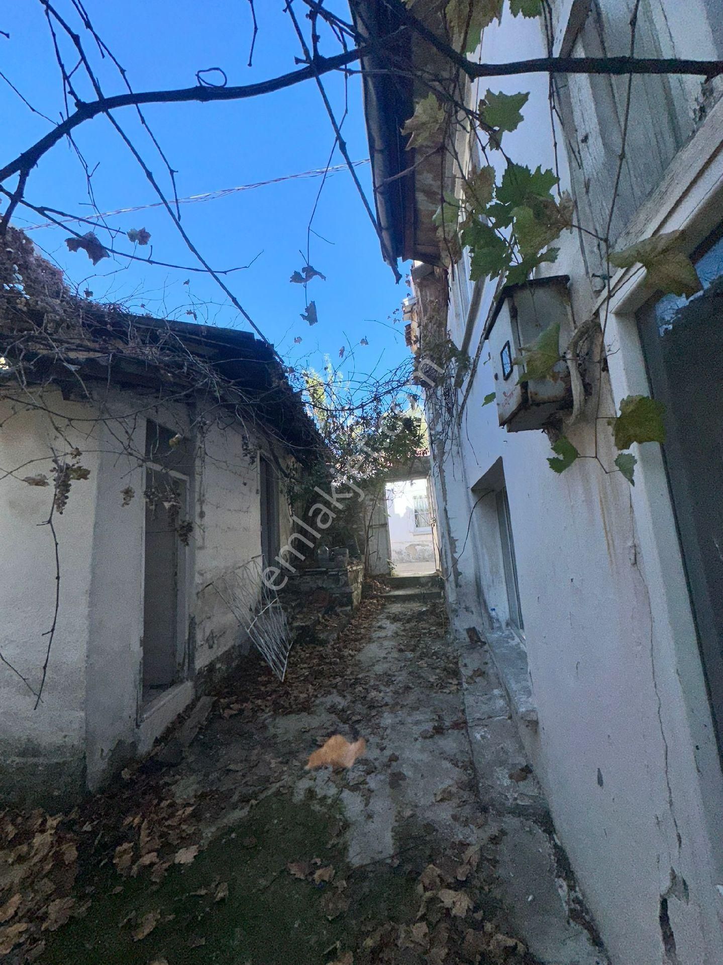 Bahçeli Kargir Ev - Görsel 35