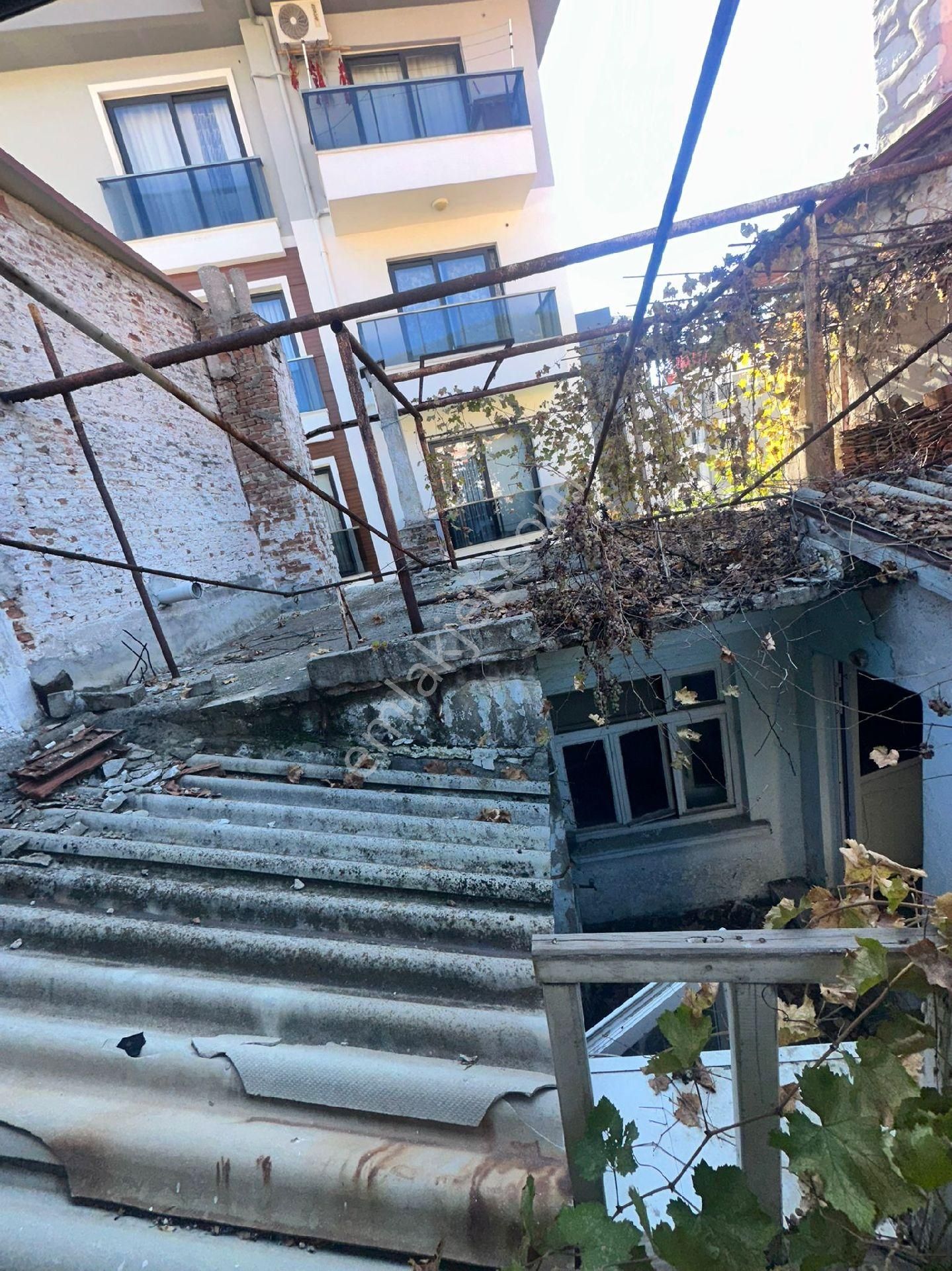 Bahçeli Kargir Ev - Görsel 31