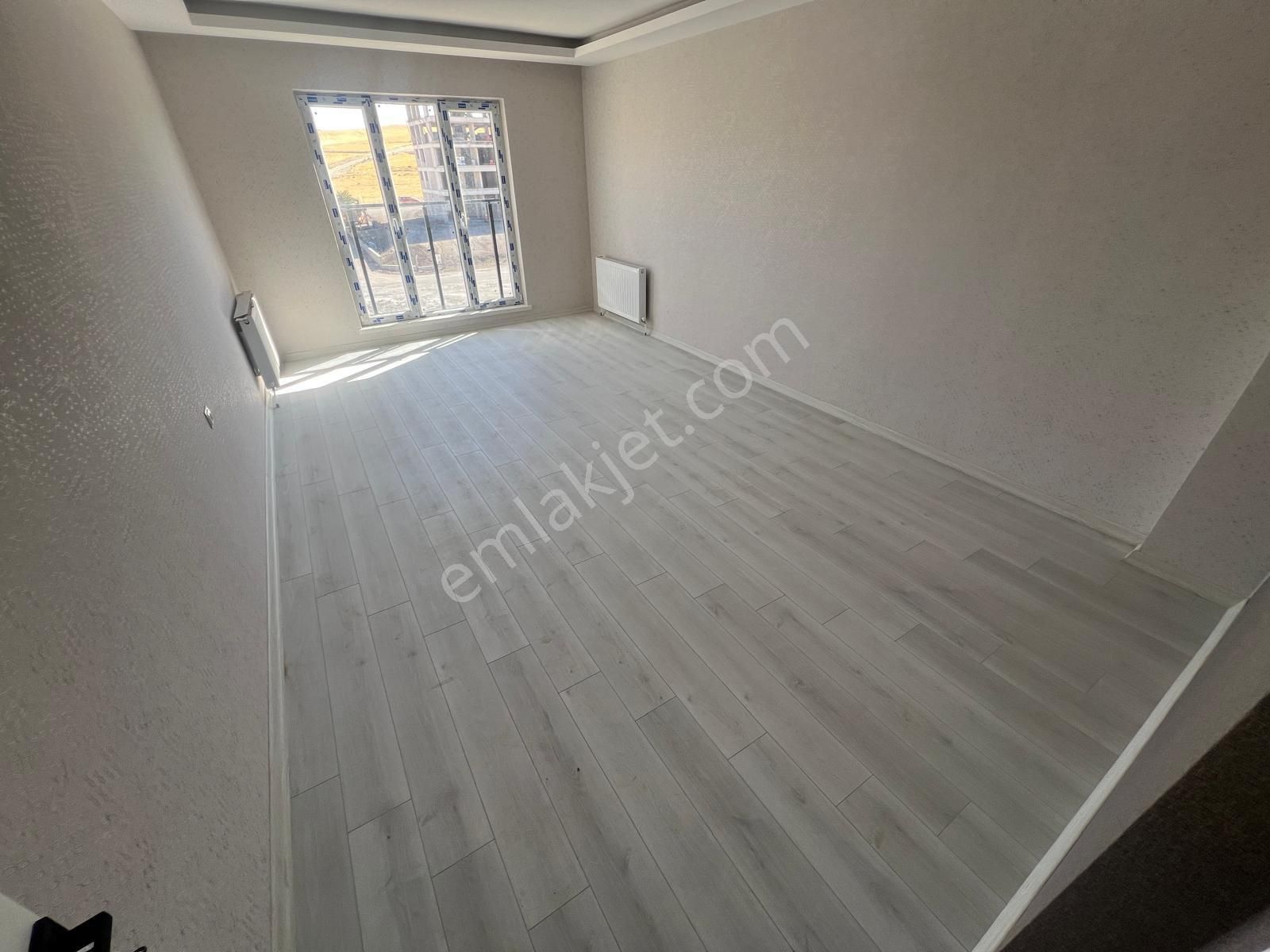 Sincan Saraycık'da 150m2 Ebevyn Banyolu Klerli Satılık 4+1 Daire - Görsel 10