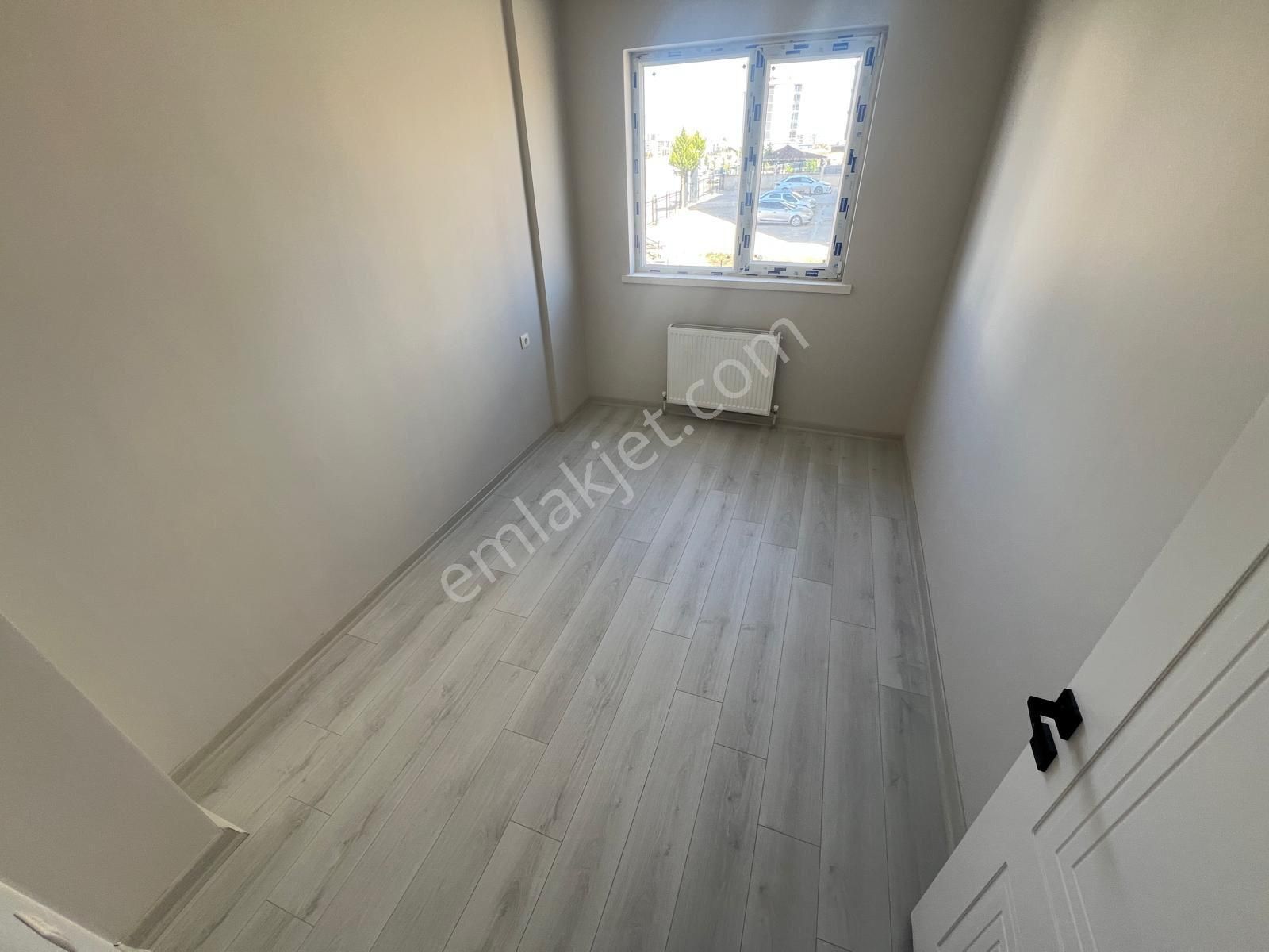 Sincan Saraycık'da 150m2 Ebevyn Banyolu Klerli Satılık 4+1 Daire - Görsel 22