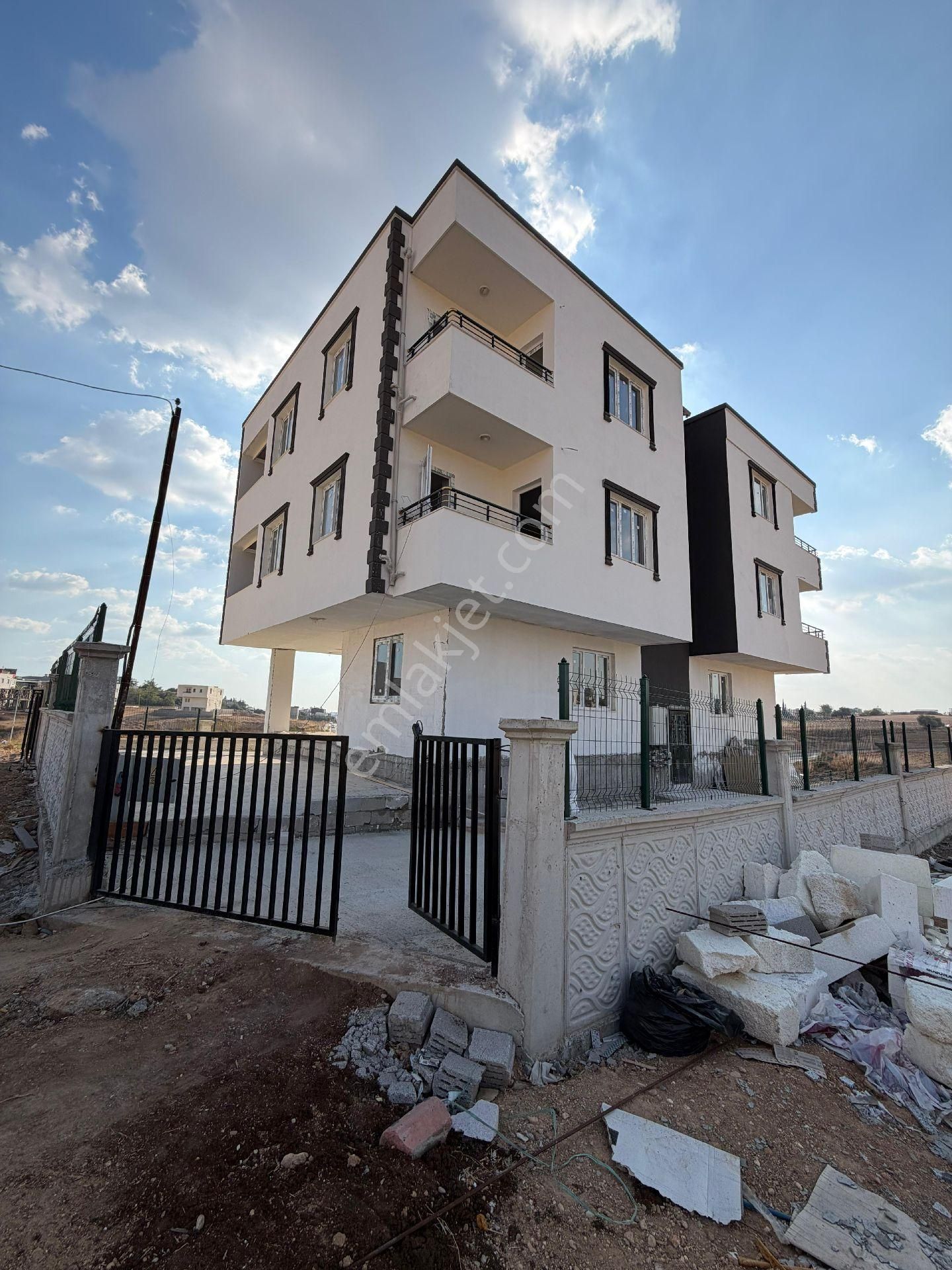 Sarıçam Beycelide 3+1 Kapalı Mutfak Daire