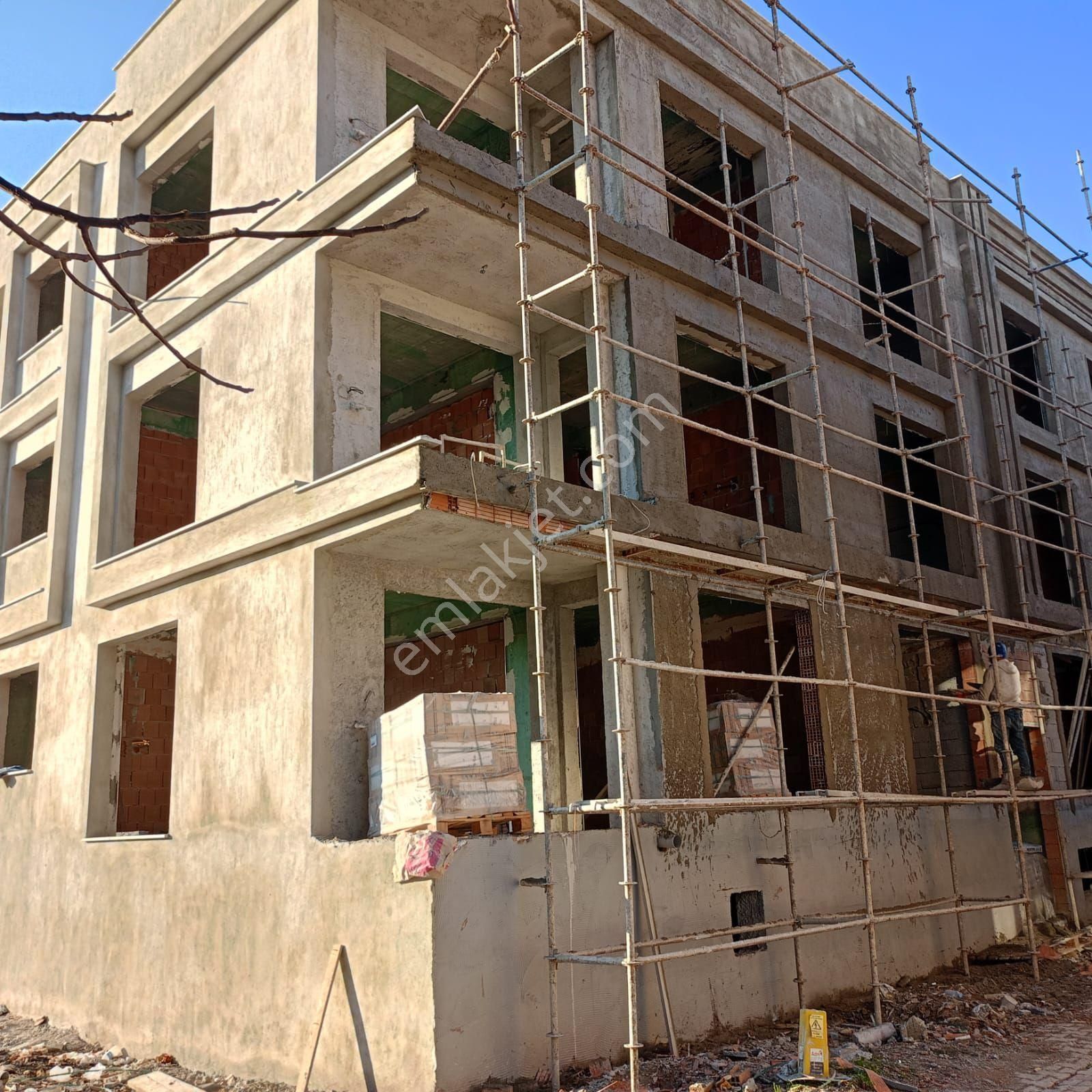 Umurluda Çarşıya 5 Dk Mesafede "0" 2+1 Daireler - Görsel 7