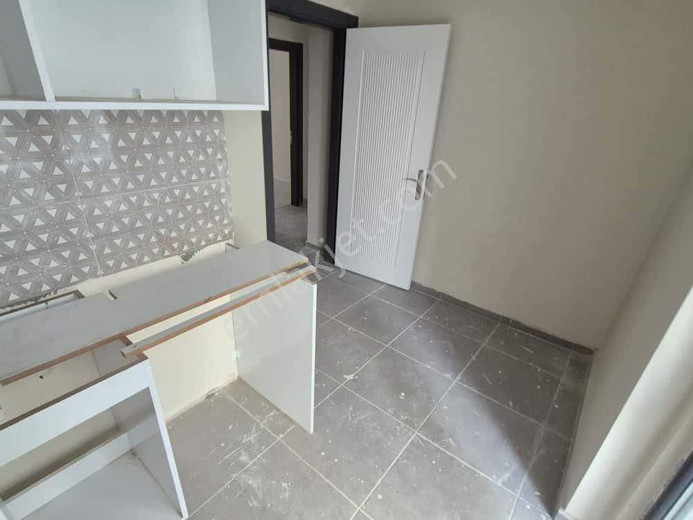 Delux'den Vatan Mh.'de Sahile Yakın Konumda Sıfır 2+1 - Görsel 9