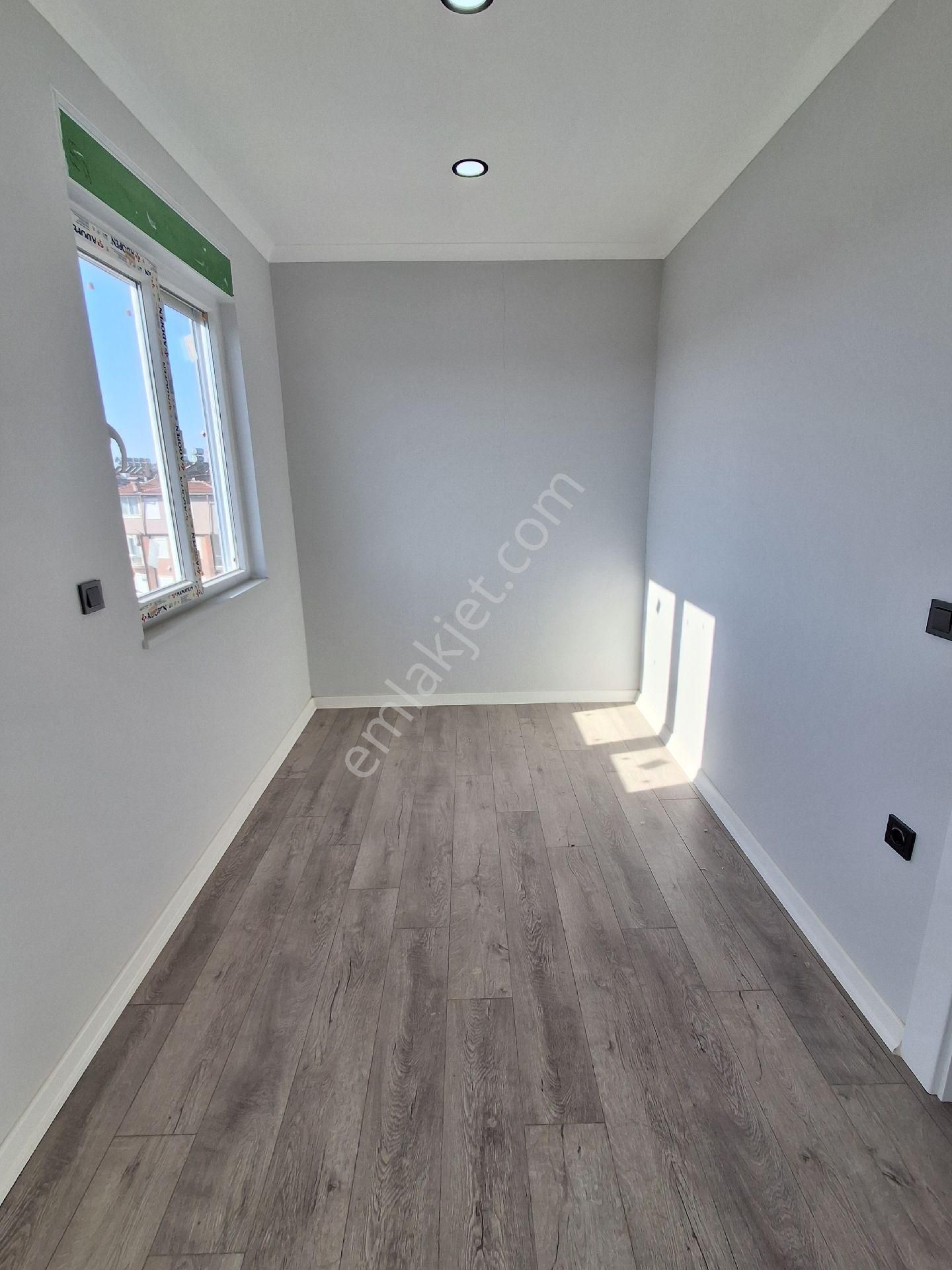 Ilıca'da Merkezi Konumda Satılık 4+1 Dubleks - Görsel 11