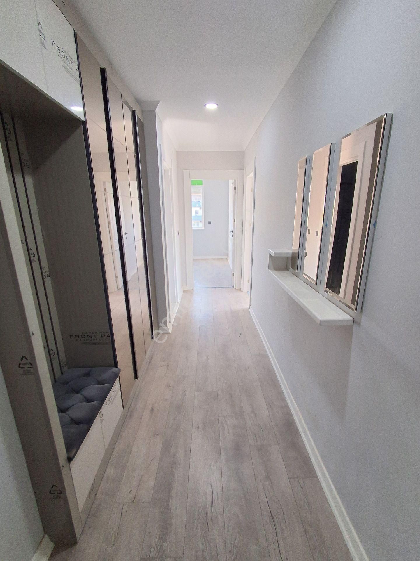 Ilıca'da Merkezi Konumda Satılık 4+1 Dubleks - Görsel 4