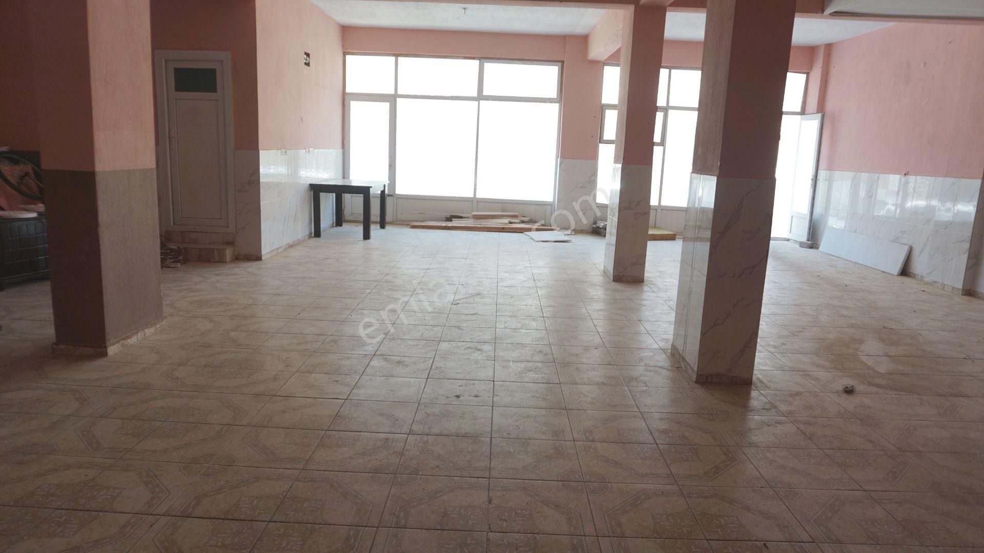 Asarlıkda Kiralık Dükkan 140 M2 Wc Li Çiğli Serkan Emlak Dan - Görsel 16