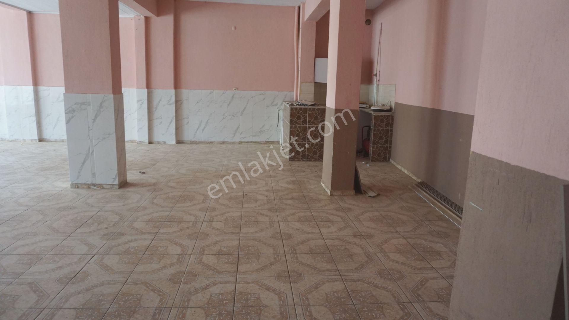 Asarlıkda Kiralık Dükkan 140 M2 Wc Li Çiğli Serkan Emlak Dan - Görsel 18