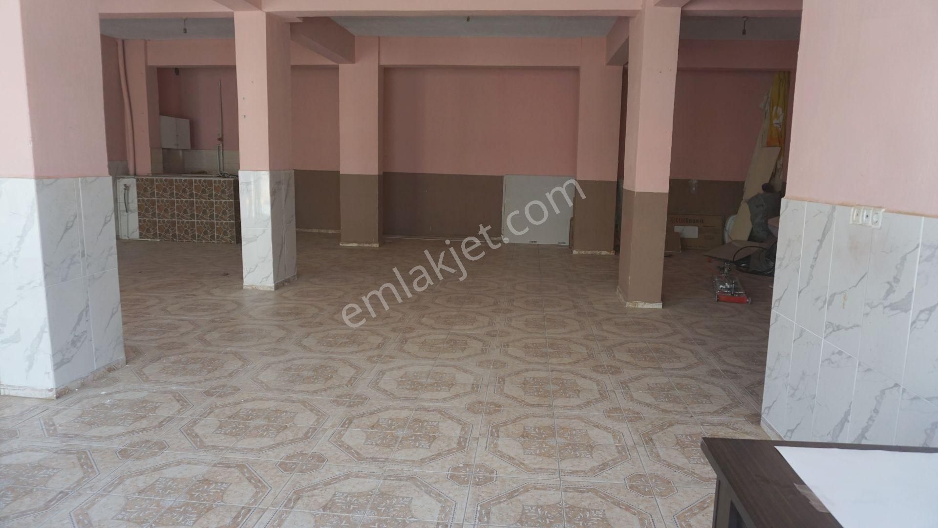 Asarlıkda Kiralık Dükkan 140 M2 Wc Li Çiğli Serkan Emlak Dan - Görsel 10