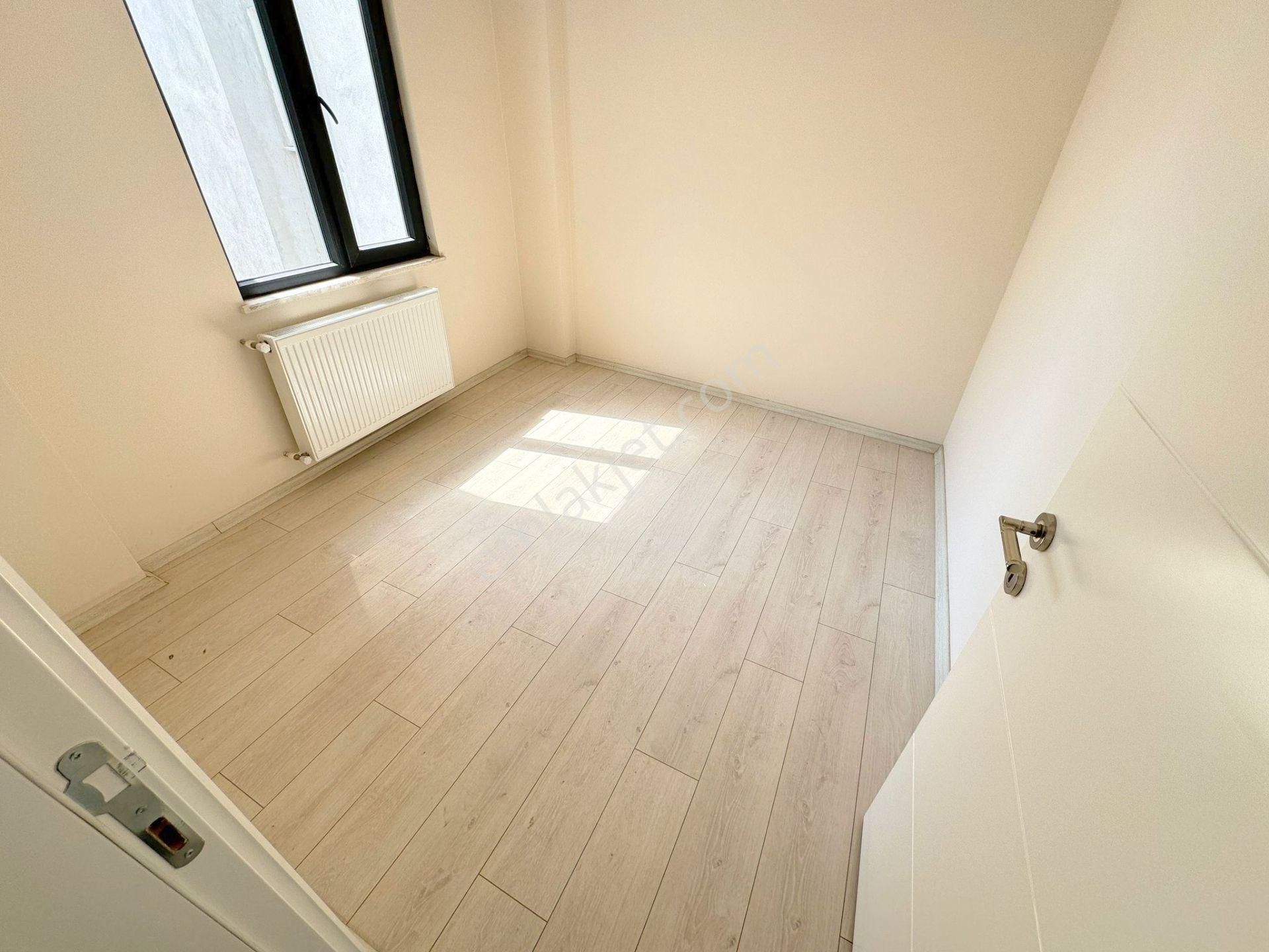 ▇kadıköy'de Ön Cephe Ebeveyn Banyolu Arakat Geniş 3+1 Daire - Görsel 23