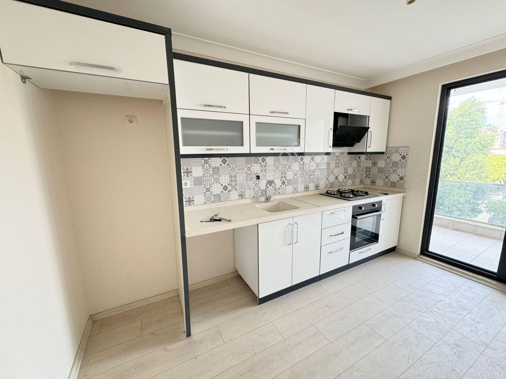 ▇kadıköy'de Ön Cephe Ebeveyn Banyolu Arakat Geniş 3+1 Daire - Görsel 18