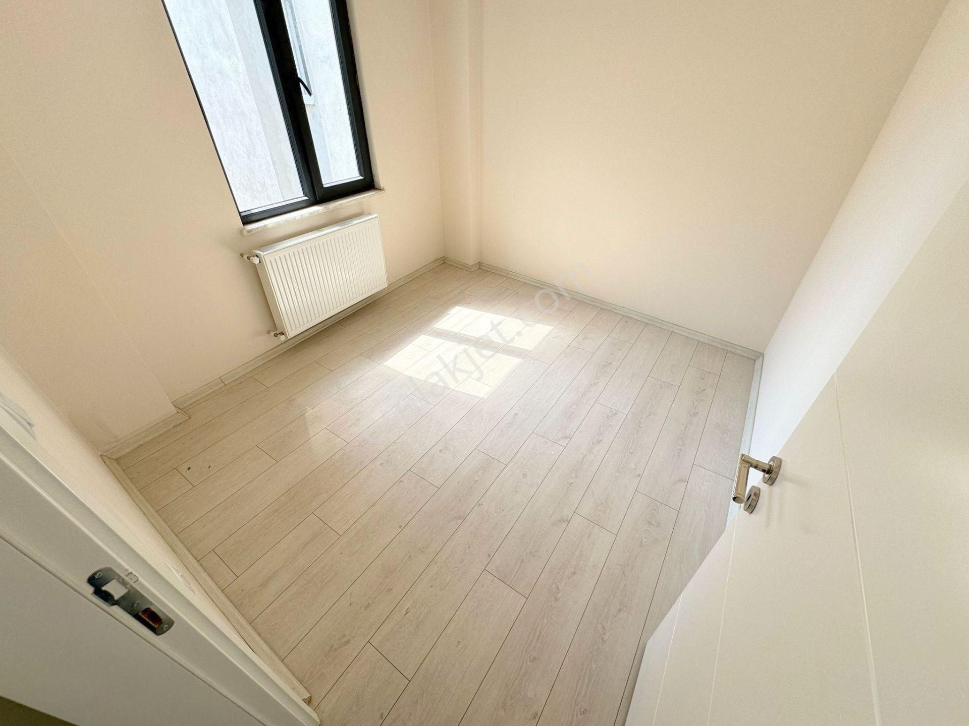 ▇kadıköy'de Ön Cephe Ebeveyn Banyolu Arakat Geniş 3+1 Daire - Görsel 27