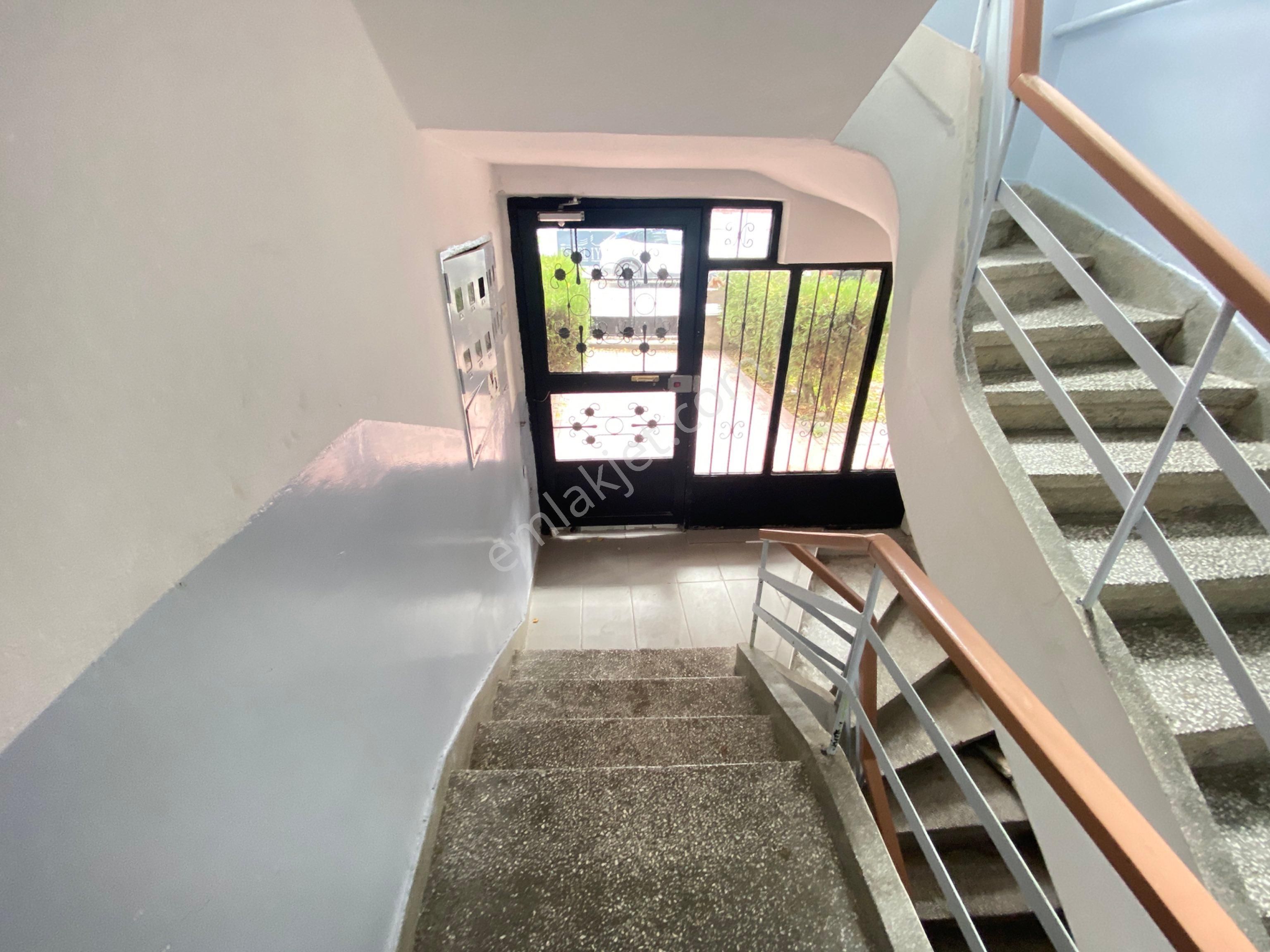 Pera'dan Şirintepe Eczacılık Yakını 2+1 Eşyalı, Ferah Daire - Görsel 4