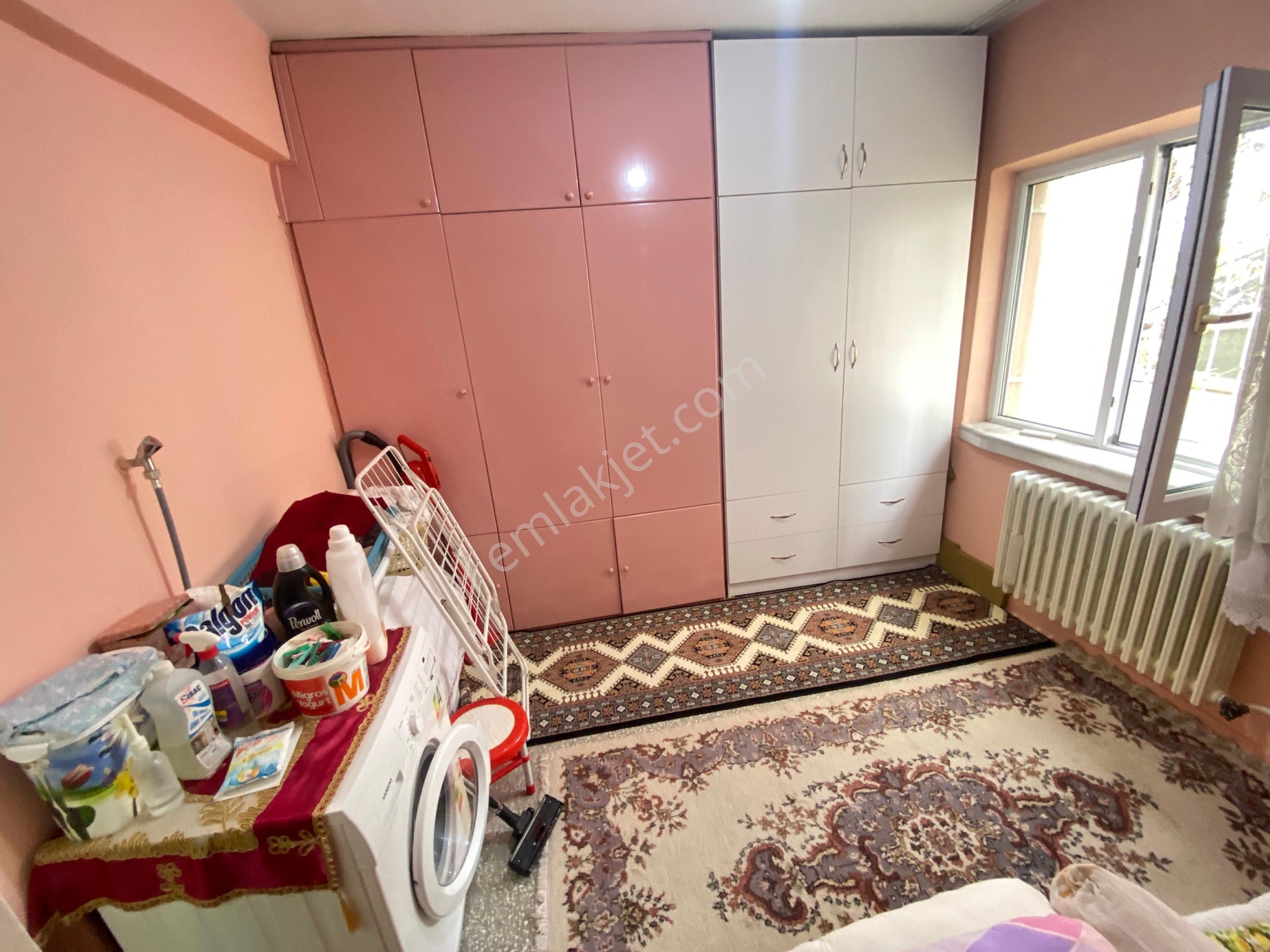 Pera'dan Şirintepe Eczacılık Yakını 2+1 Eşyalı, Ferah Daire - Görsel 18