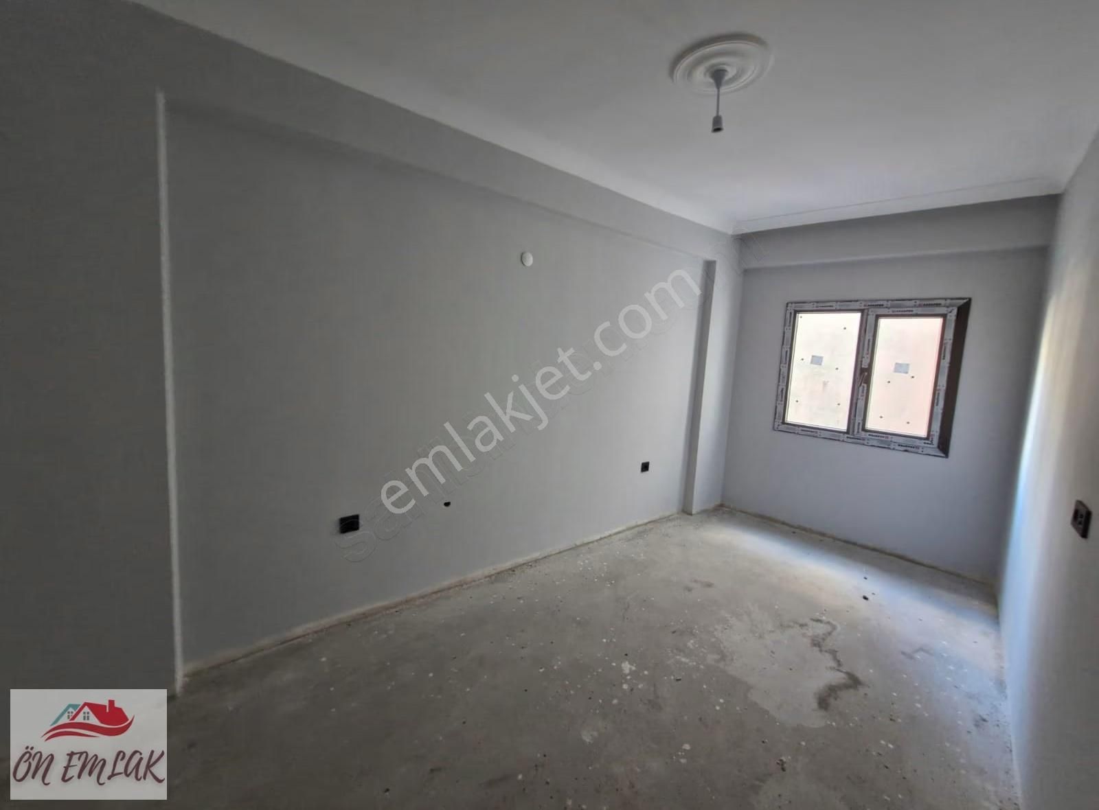 Ön Emlak'tan Burhaniye Merkez Köşe Konumda Sıfır 2+1 Daire! - Görsel 12