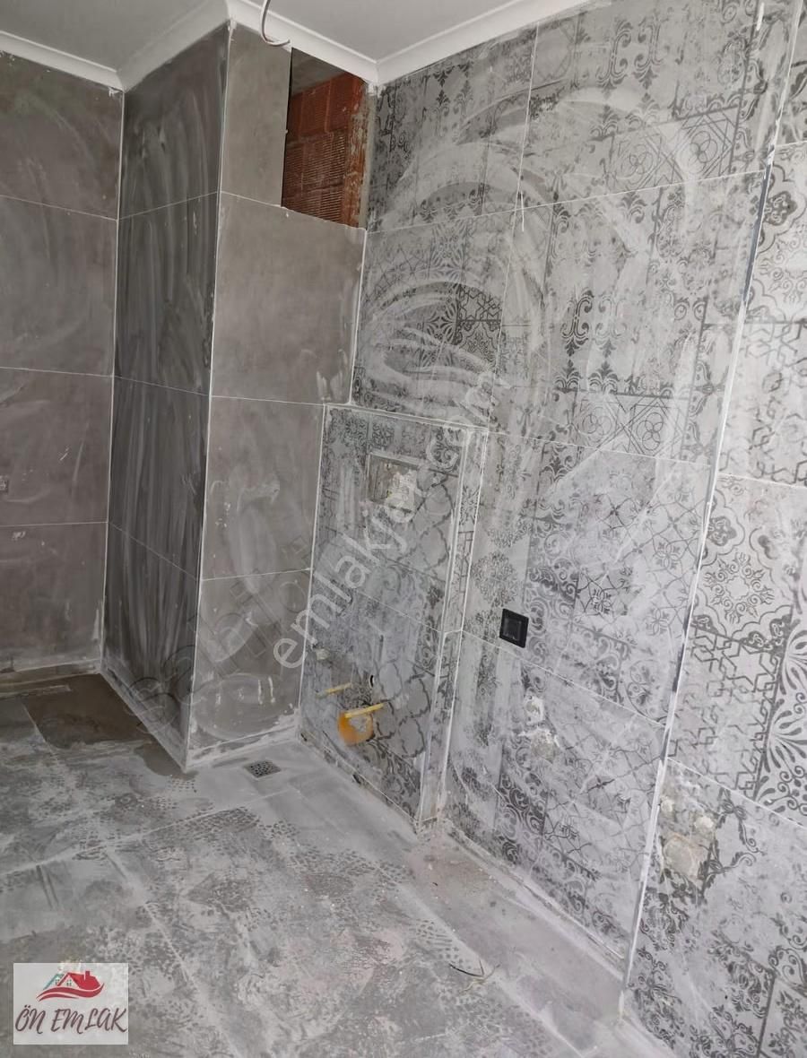 Ön Emlak'tan Burhaniye Merkez Köşe Konumda Sıfır 2+1 Daire! - Görsel 8