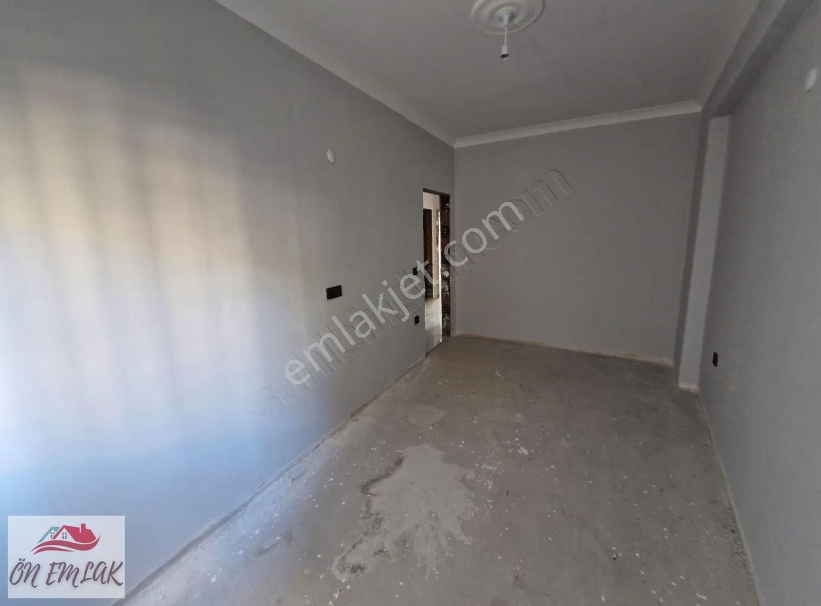 Ön Emlak'tan Burhaniye Merkez Köşe Konumda Sıfır 2+1 Daire! - Görsel 16