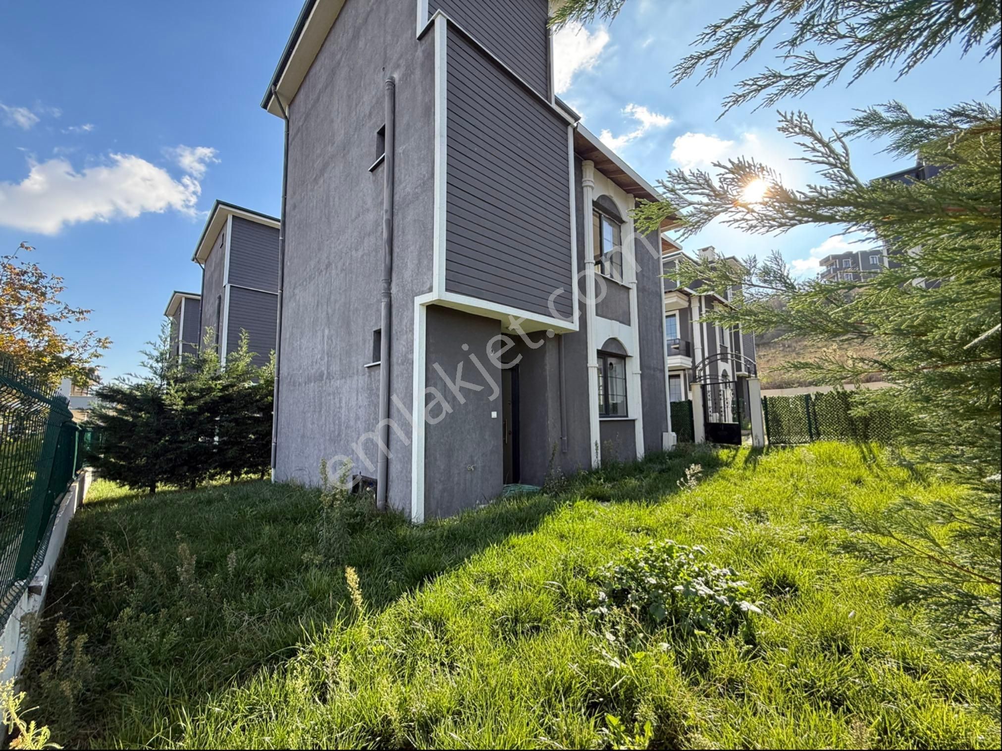 **seta Grup** Doga İle İç İçe Müstakil Teraslı Geniş Bahçeli Villa - Görsel 7