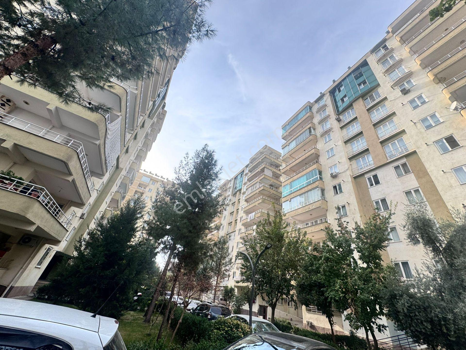 Makro Life Gayrimenkul'den Forum Avm Nin Yanında Satılık 3+1 Daire - Görsel 4