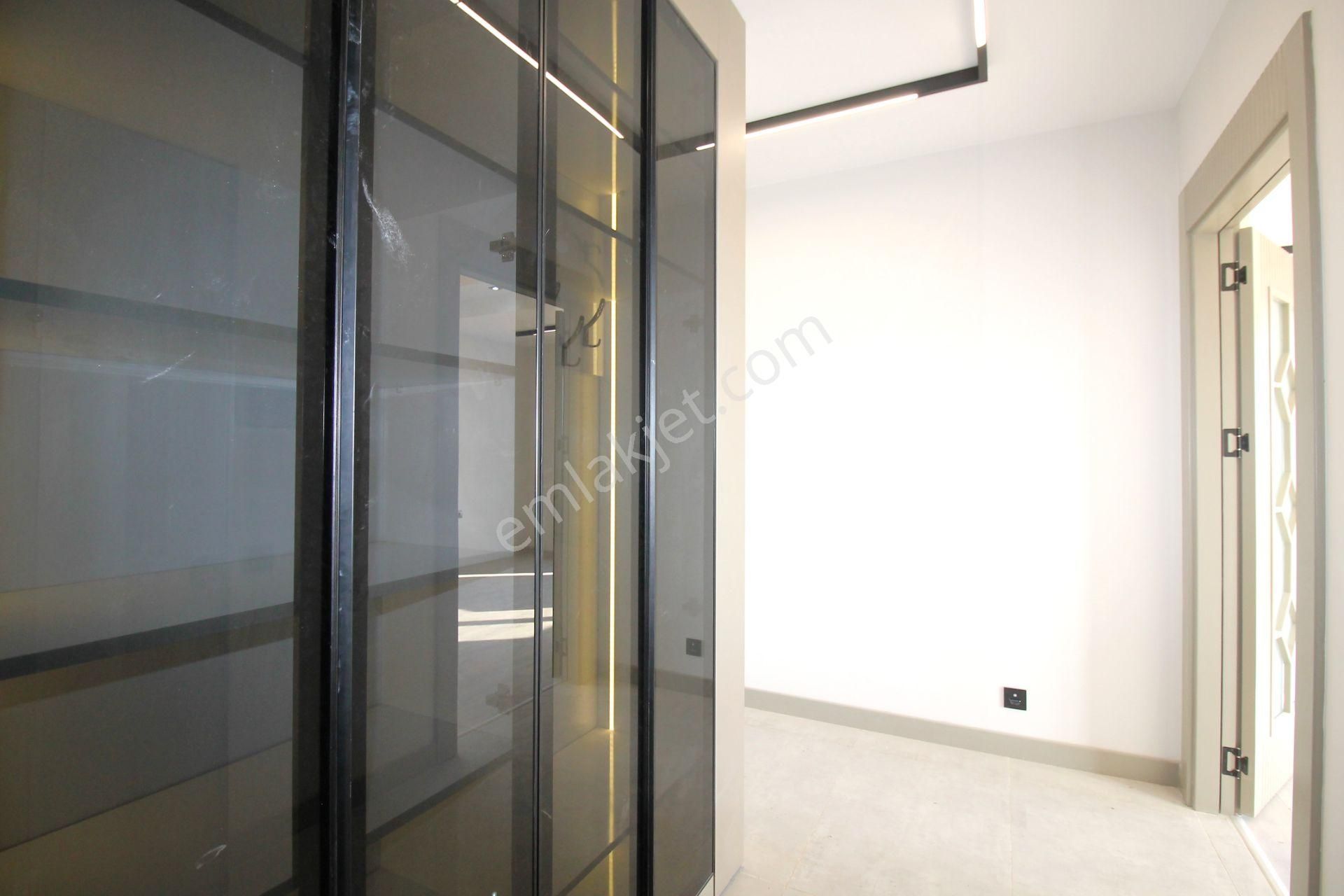 Retro’dan Modern Mimarı Tasarımı İle Lüks Konsept 2+1 - Görsel 2