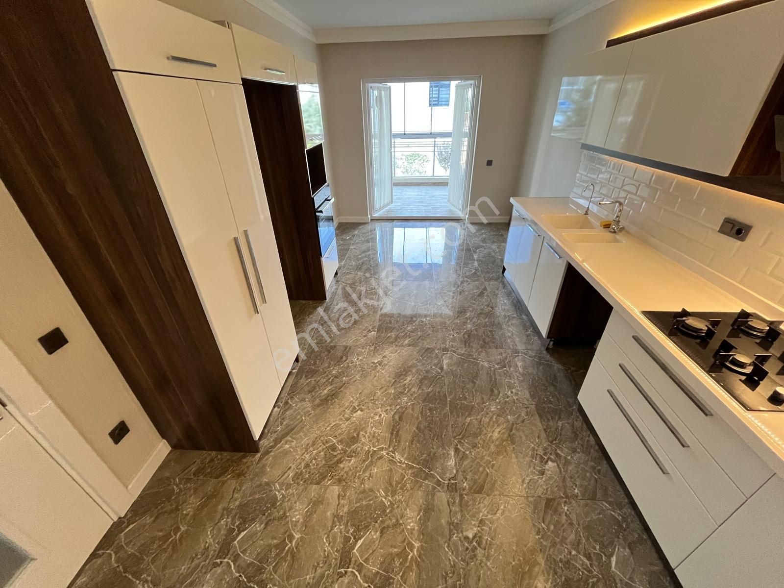 Yenikent Resital Konutların'da 4+1 Ultra Lüx Geniş Satılık Daire - Görsel 5