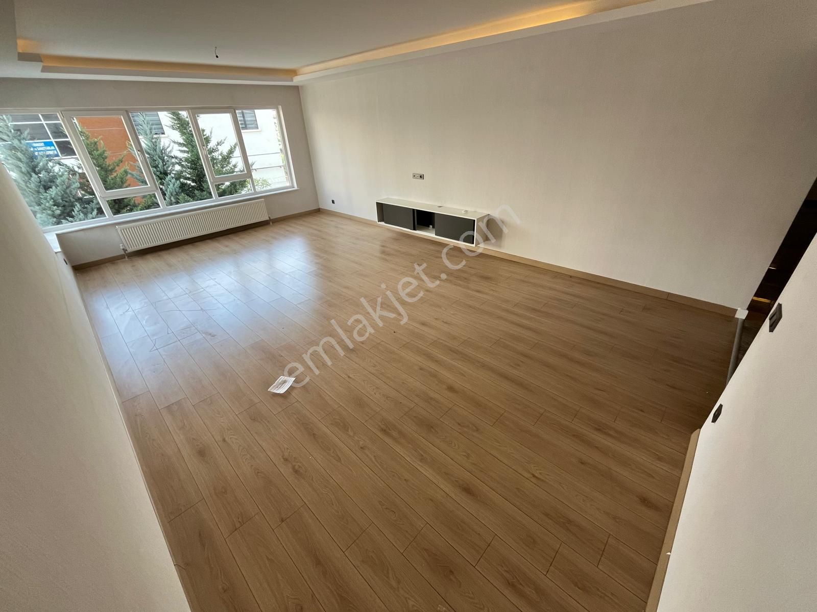 Yenikent Resital Konutların'da 4+1 Ultra Lüx Geniş Satılık Daire - Görsel 12