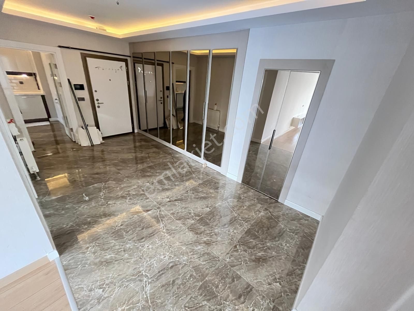 Yenikent Resital Konutların'da 4+1 Ultra Lüx Geniş Satılık Daire - Görsel 31