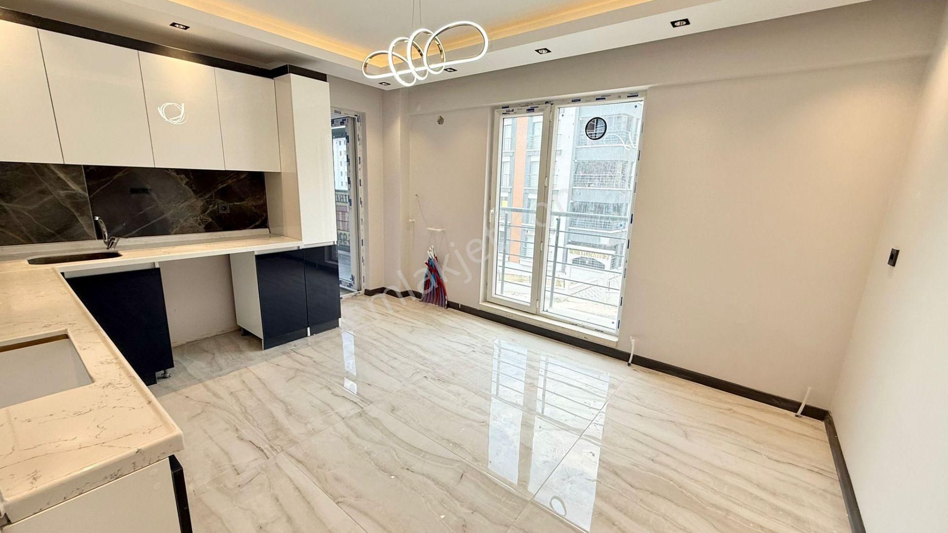 Altındağ - Feridun Çelik Mahallesi 4.cadde Yakınında A.katta Full+full Yapılı 3+1 Satılık Daire !! - Görsel 4