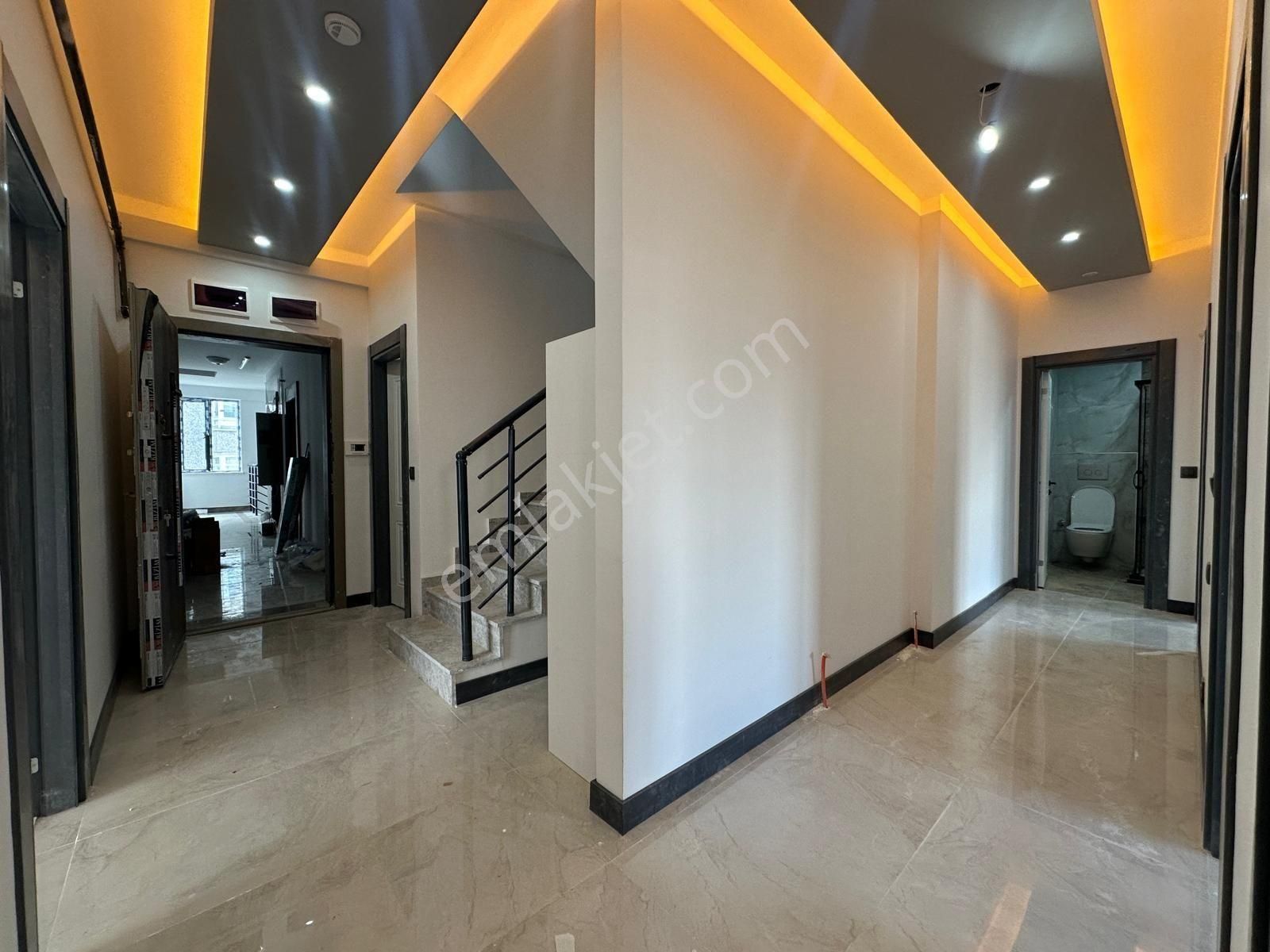 Demirkapı Emlaktan Sıfır Binada Ful+ful 5+1 Dublex Araç Takaslı - Görsel 8