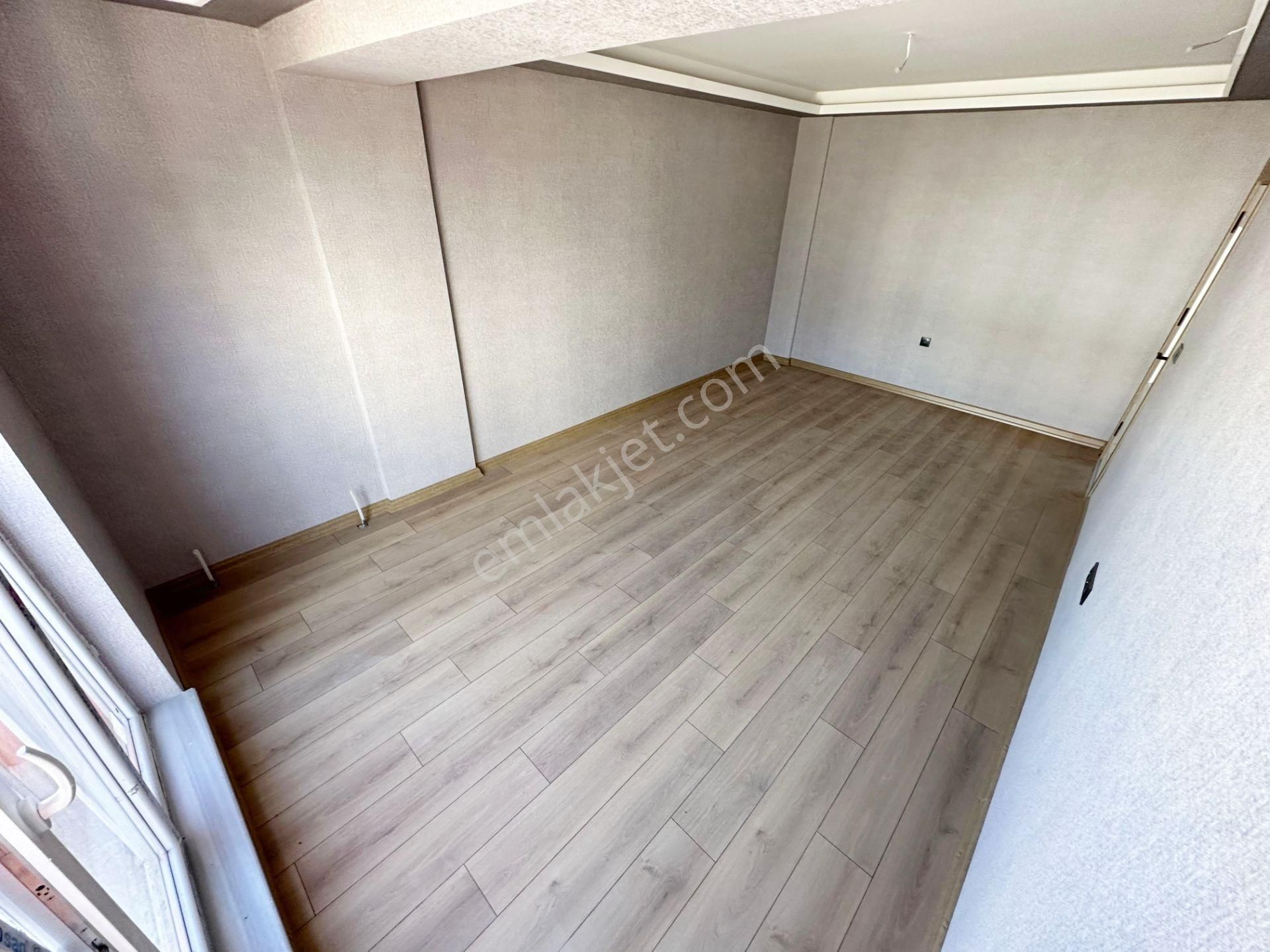 M.k.mh'de ! Güncel Fiyatlı ! 3+1 1.kat Konumun'da Satılık Daire - Görsel 8