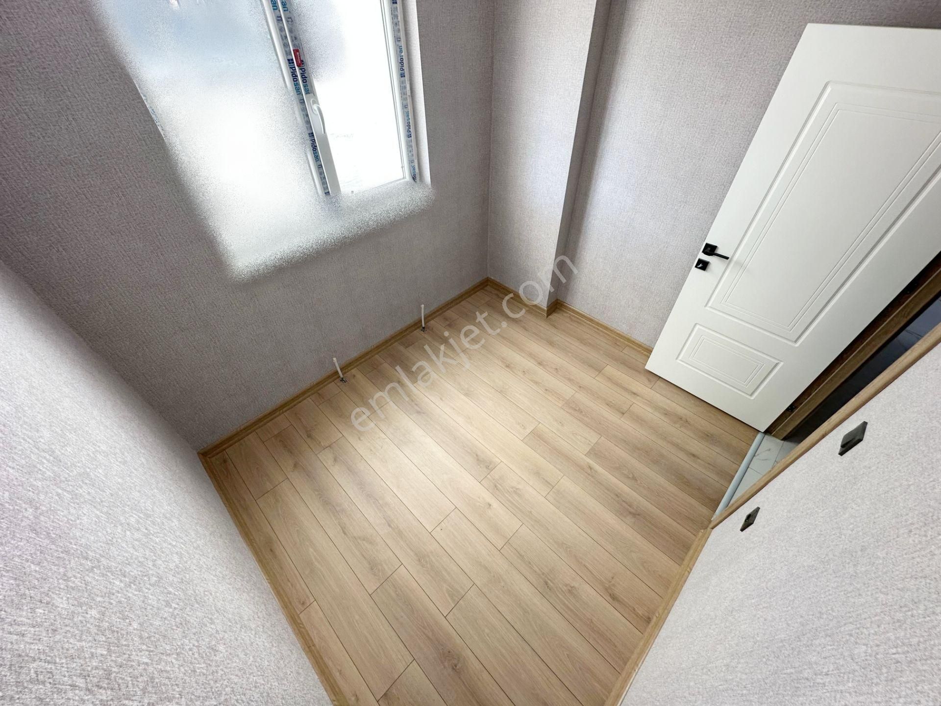 M.k.mh'de ! Güncel Fiyatlı ! 3+1 1.kat Konumun'da Satılık Daire - Görsel 21