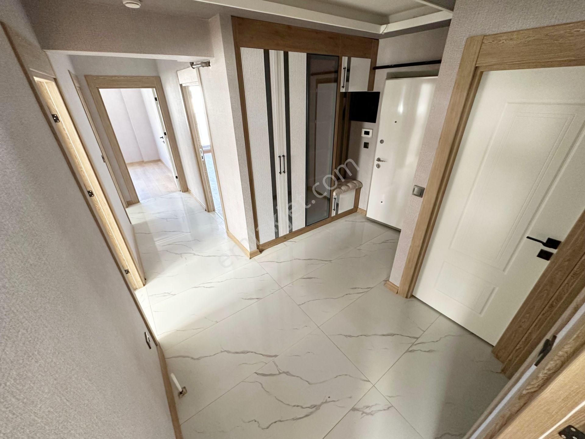 M.k.mh'de ! Güncel Fiyatlı ! 3+1 1.kat Konumun'da Satılık Daire - Görsel 24